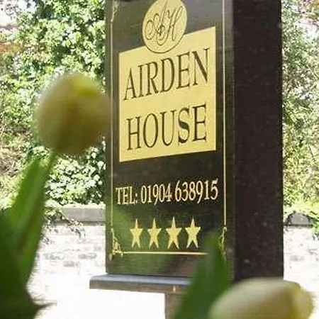 Gasthof Airden House
