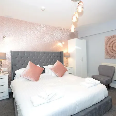 Airden House בית הארחה 4*